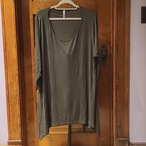 White Mark olive tunic